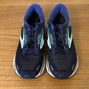 Brooks Ghost 14 Women's Navy Sneakers Size 7.5